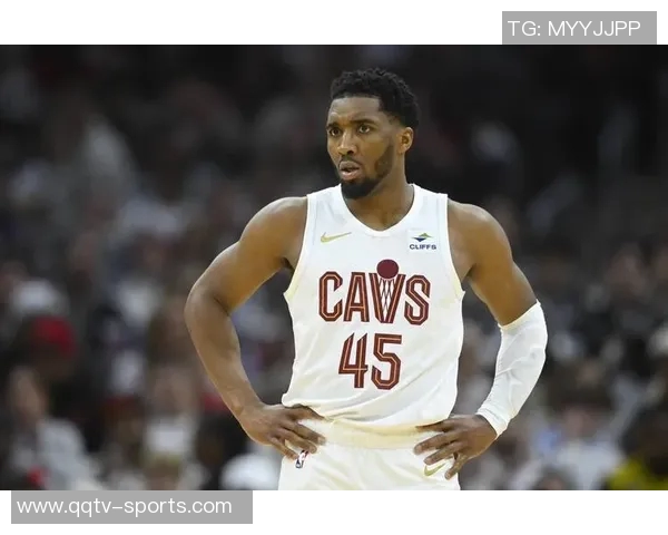 季前赛全败阿德巴约谈新体系适应期与成长挑战