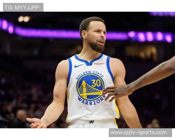 勇士半场领先爵士库里复出表现亮眼穆迪乔治助力球队争胜 勇士半场领先爵士库里复出表现亮眼穆迪乔治助力球队争胜